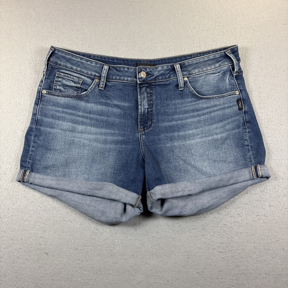 Silver Jeans Mid-Rise Boyfriend Denim Shorts in Medium Wash‎ Size 36 Stretch
